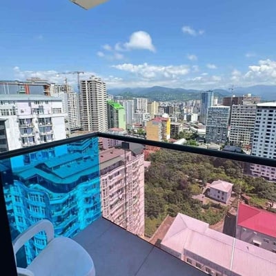 Alquiler de apartamento acogedor con hermosa vista, 50 m², Batumi, Georgia