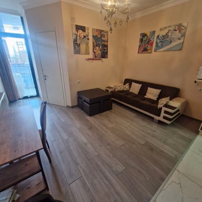 Alquiler de un apartamento luminoso y acogedor, 49 m², Batumi, Georgia