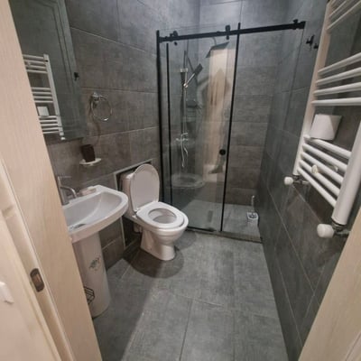 Alquiler de un apartamento luminoso y acogedor, 49 m², Batumi, Georgia