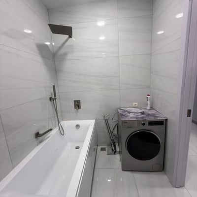 Rent a modern, furnished apartment with sea view, Batumi, Georgia