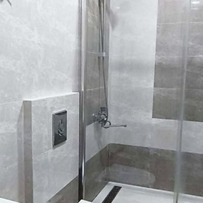 Location d'un studio ensoleillé et spacieux avec vue sur la montagne, 43 m², Batoumi, Géorgie