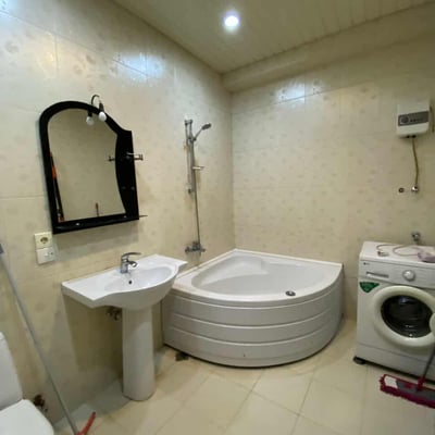 Аренда светлой, просторной квартиры, 75 м², Батуми, Грузия