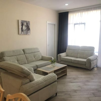 Location d'un appartement spacieux et confortable, 80 m², Batoumi, Géorgie