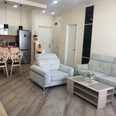 Location d'un appartement spacieux et confortable, 80 m², Batoumi, Géorgie