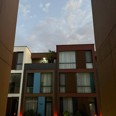 Alquiler de una villa moderna y espaciosa en Polo Villas, Batumi, Georgia