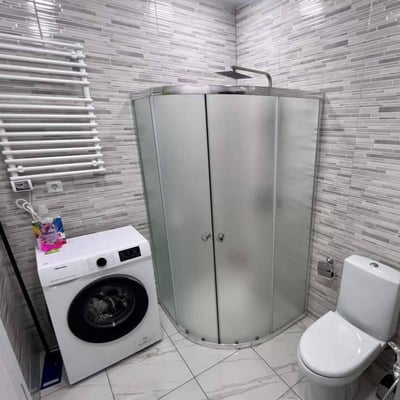 Alquiler de estudio cómodo en Komuna Tower, Batumi, Georgia