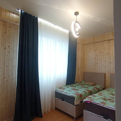 Helle und komfortable 83 m² Wohnung zu vermieten, Batumi, Georgien