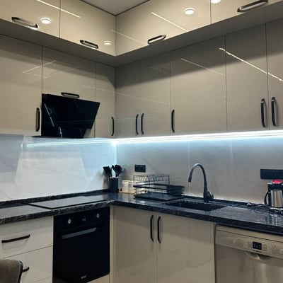 Location d'un appartement cosy et meublé de 65 m² dans Bagrationi Residence, Batoumi, Géorgie