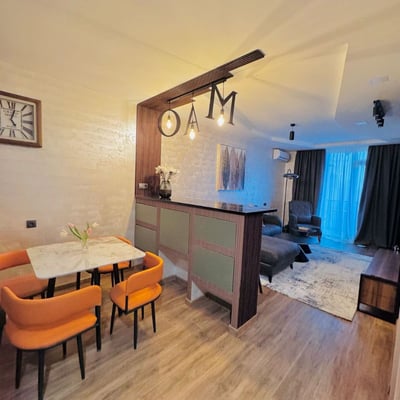 Alquiler de un apartamento moderno y amueblado de 60 m² en Batumi, Georgia