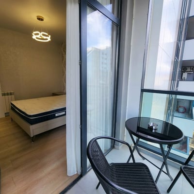 Alquiler de un apartamento moderno y amueblado de 50 m² en Batumi, Georgia