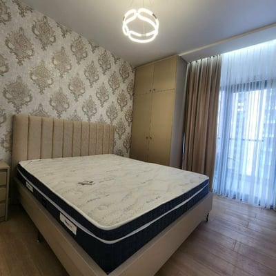 Alquiler de un apartamento moderno y amueblado de 50 m² en Batumi, Georgia