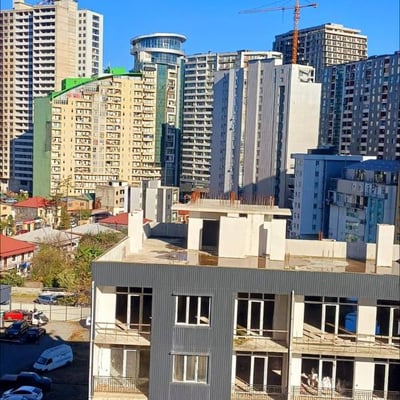 Mieten Sie eine gemütliche, möblierte 70 m² Wohnung in Batumi, Georgien