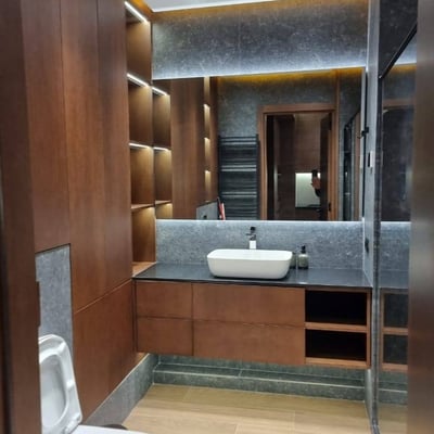 Alquiler de un apartamento amueblado y moderno de 57 m² en Porta Tower, Batumi, Georgia