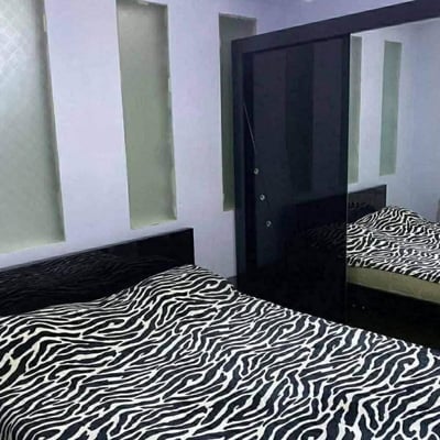 Location d'un appartement lumineux et meublé, 90 m², Batumi, Géorgie