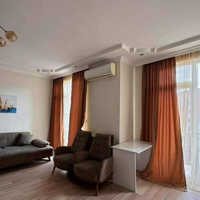 Аренда просторной, меблированной квартиры с двумя светлыми спальнями, 85 м², Батуми, Грузия