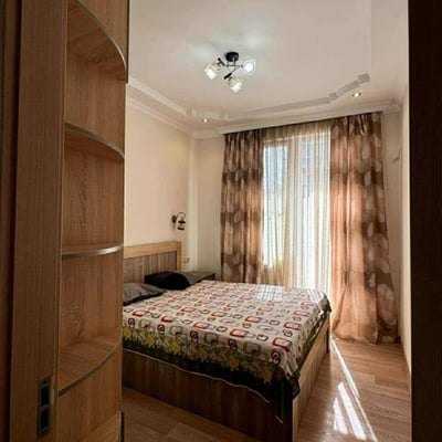 Аренда просторной, меблированной квартиры с двумя светлыми спальнями, 85 м², Батуми, Грузия