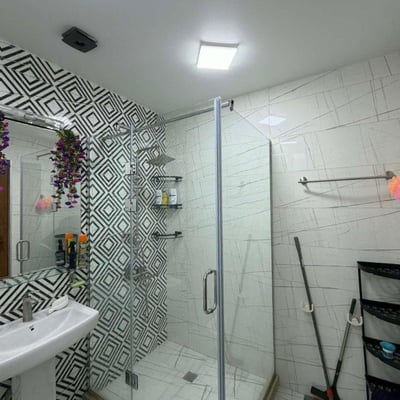 Geräumige möblierte Wohnung mit Berg- und Stadtblick mieten, 60 m², Batumi, Georgien