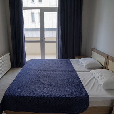 Location d'un appartement cosy et spacieux avec balcon, 90 m², Batoumi, Géorgie