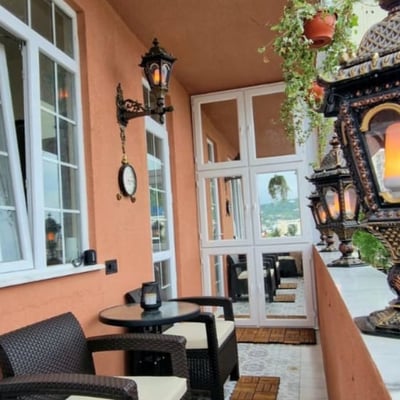 Location d'un appartement cosy et bien meublé, 75 m², Vieux Batoumi, Batoumi, Géorgie