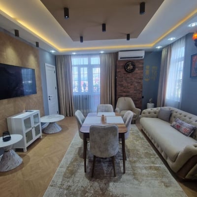 Alquiler de apartamento acogedor y bien amueblado, 75 m², Batumi Antiguo, Batumi, Georgia