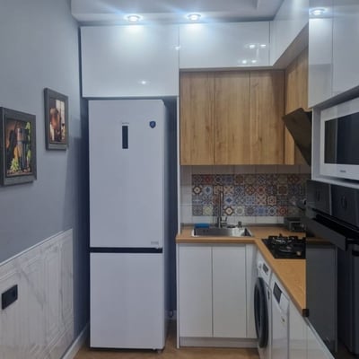 Location d'un appartement cosy et bien meublé, 75 m², Vieux Batoumi, Batoumi, Géorgie