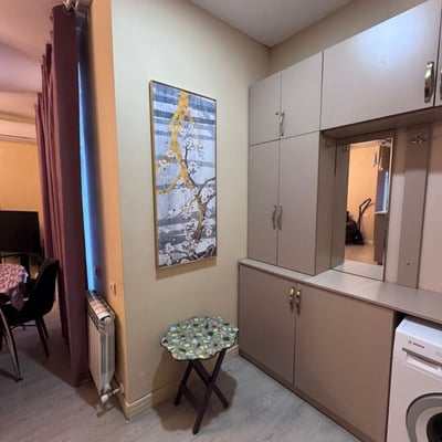 Alquiler de apartamento amplio con vista al mar, 80 m², Batumi, Georgia