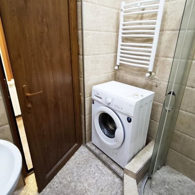 Alquiler de apartamento acogedor con vista al mar, 40 m², centro de la ciudad, Batumi, Georgia