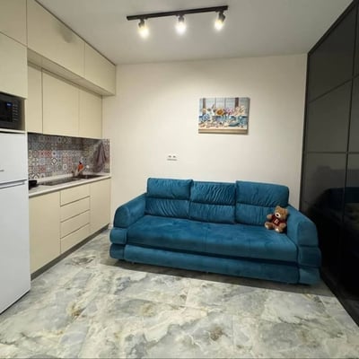 Alquiler de estudio elegante con vista al estadio, 40 m², Batumi, Georgia