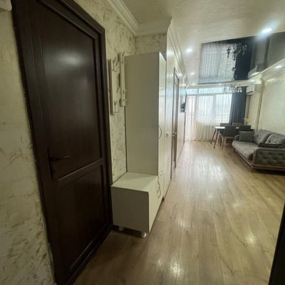 Alquiler de apartamento acogedor con vistas al mar y a la montaña, Batumi, Georgia