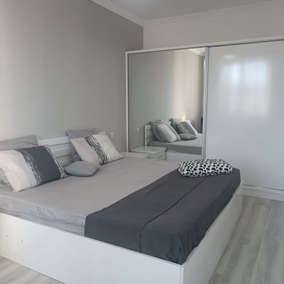 Location d'un appartement confortable, lumineux, 60 m², Batumi, Géorgie