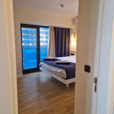 Alquiler de apartamento luminoso con vista al mar en Orbi City, 78 m², Batumi, Georgia