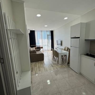 Location d'un appartement lumineux avec vue sur la mer, 48 m², Batumi, Géorgie