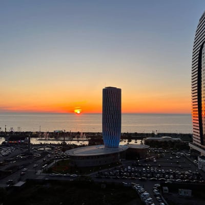 Location d'un appartement lumineux avec vue sur la mer, 48 m², Batumi, Géorgie