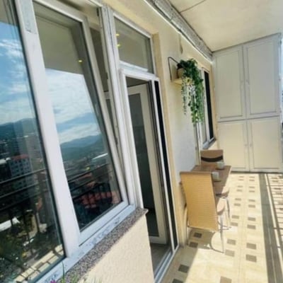 Alquiler de apartamento espacioso и confortable, 100 m², Batumi, Georgia