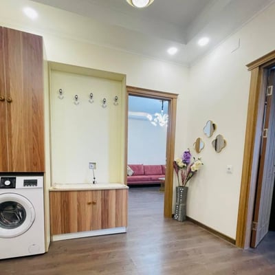 Alquiler de apartamento espacioso и confortable, 100 m², Batumi, Georgia