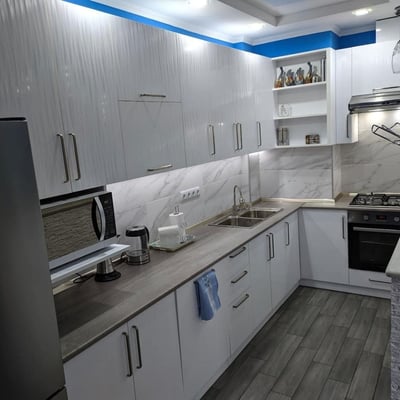 Vermietung einer modernen, geräumigen Wohnung, 72 m², Batumi, Georgien