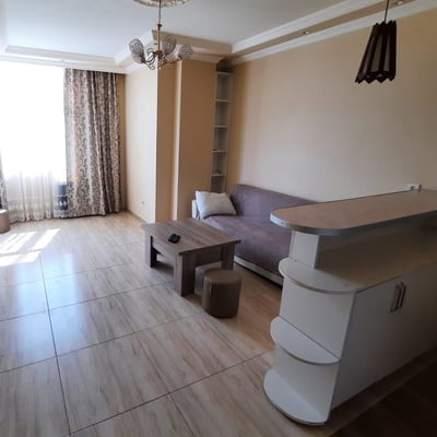 Аренда светлой квартиры близко к морю, Батуми, Грузия