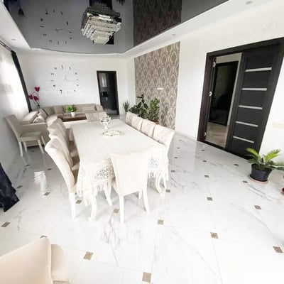 Location d'un appartement spacieux et moderne, 200 m², Batoumi, Géorgie