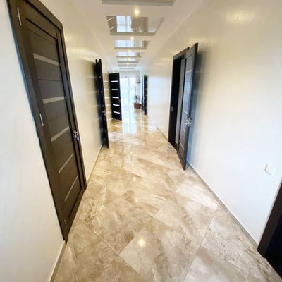 Location d'un appartement spacieux et moderne, 200 m², Batoumi, Géorgie