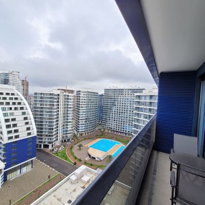Alquiler de apartamento moderno y amueblado con vista al mar, White Sails, Batumi, Georgia