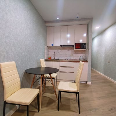 Location d'un studio cosy avec vue sur la montagne, Rainbow Batumi, Batoumi, Géorgie