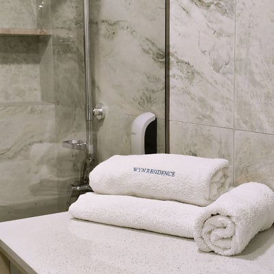 Location d'un studio cosy avec vue sur la montagne, Rainbow Batumi, Batoumi, Géorgie