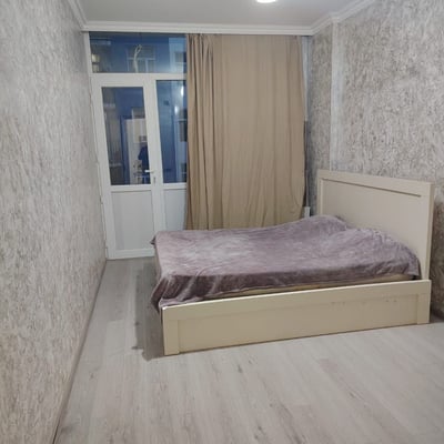 Location d'un appartement neuf et spacieux, 82 m², Batoumi, Géorgie