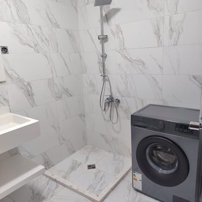 Location d'un appartement neuf et spacieux, 82 m², Batoumi, Géorgie