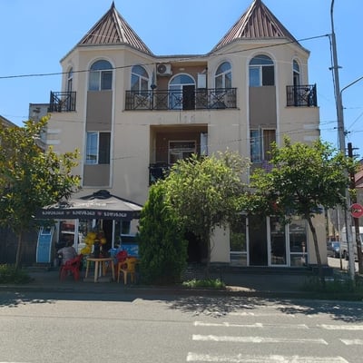 Vermietung einer hellen, komfortablen Wohnung, 60 m², Batumi, Georgien
