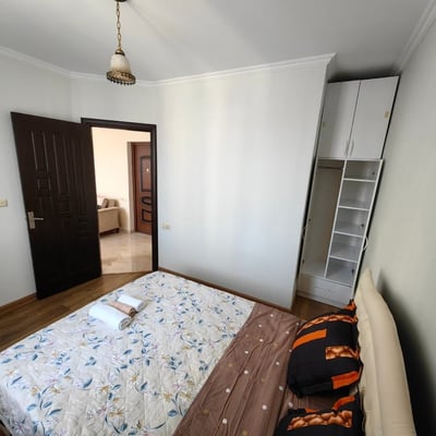 Vermietung einer hellen, komfortablen Wohnung, 60 m², Batumi, Georgien