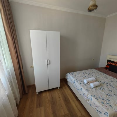 Vermietung einer hellen, komfortablen Wohnung, 60 m², Batumi, Georgien