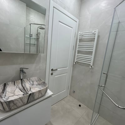 Alquiler de apartamento moderno y amueblado, 45 m², Batumi, Georgia