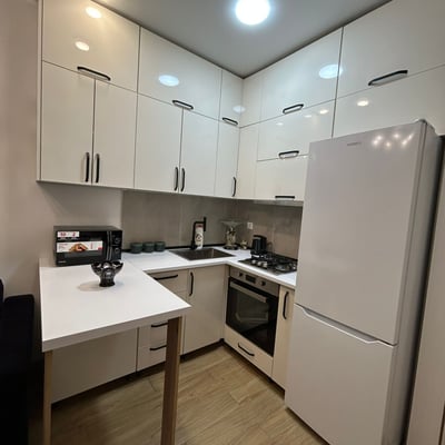 Alquiler de apartamento moderno y amueblado, 45 m², Batumi, Georgia