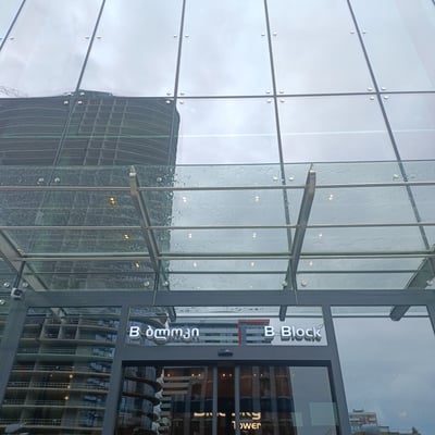 Location d'un studio neuf, 35 m², Blue Sky Tower, Batoumi, Géorgie